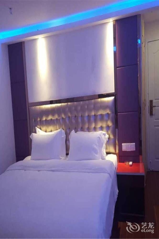 Fuyide Hotel Шънджън Екстериор снимка